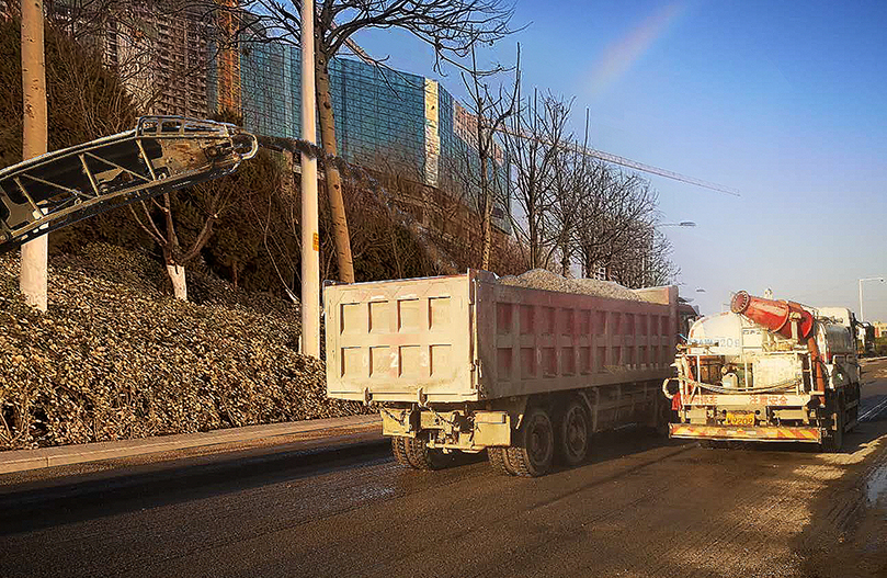 彩色瀝青冷補(bǔ)料的養(yǎng)護(hù)要注意什么？